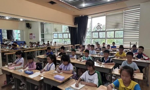 经期什么睡姿比较好-例假期间什么睡姿最好网 | 姨妈期睡觉正确姿势,来月经最舒服的睡觉姿势